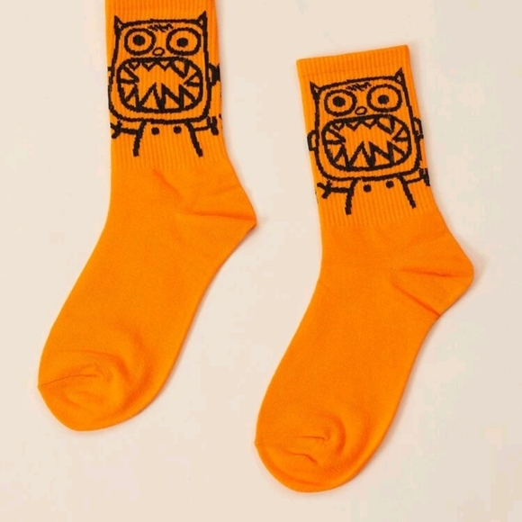 Cartoon Graphic Orange Socks - Picture 2 of 4